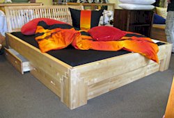Hardside Wasserbetten Bettgestelle oder Bettrahmen Kloc.