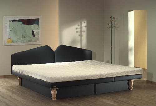 Bed 04