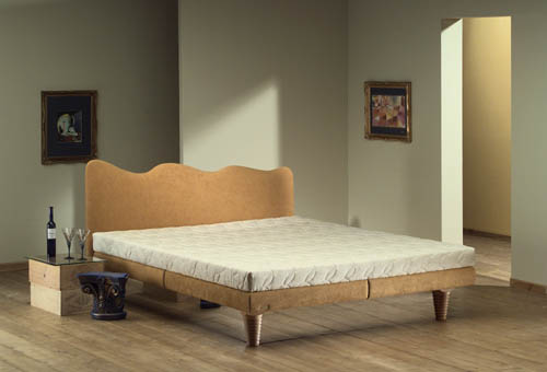 Bed 08