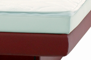 Frottee Splitbezug fr Wasserbett mit Kunstlederborder.